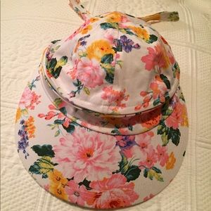 Fashion hat